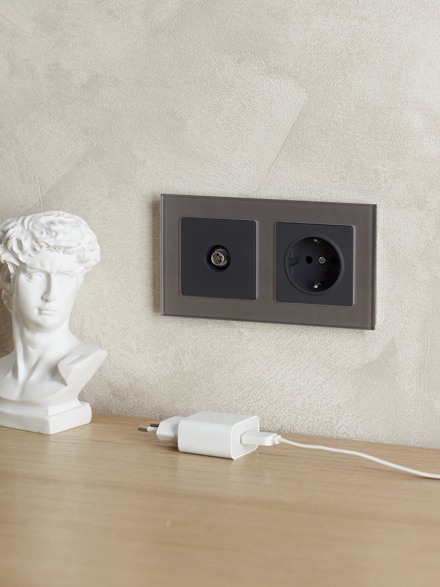 IEK Brite Рамки Рамка IEK BRITE 2-местная РУ-2-2-БрСе стекло серый BR-M22-G-K03