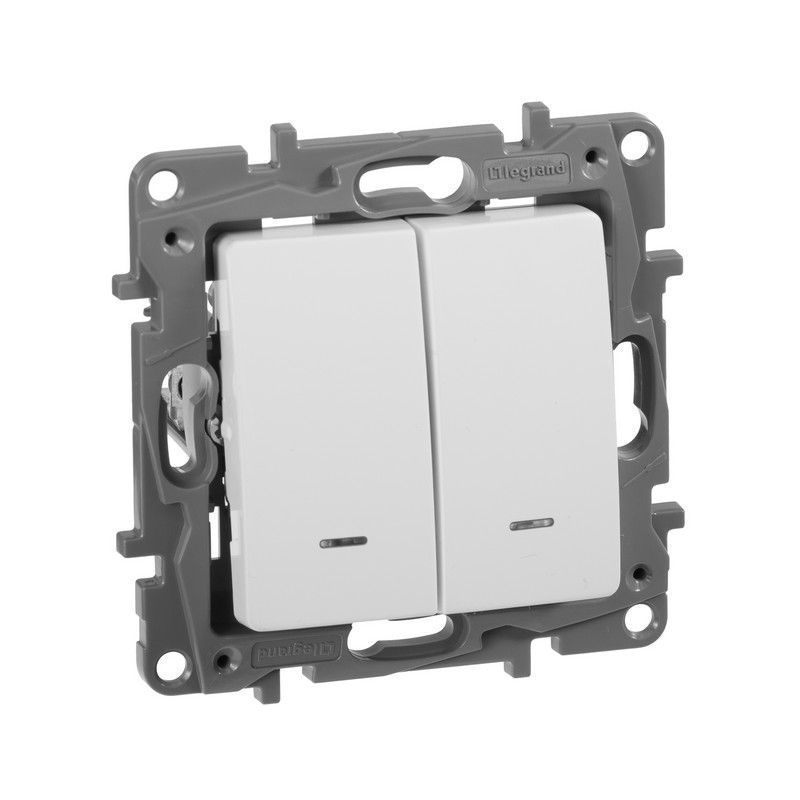 Legrand Etika Белый Выключатель Legrand Etika белый 2-х клавишный с подсветкой, 10А, винт. клем. 672204