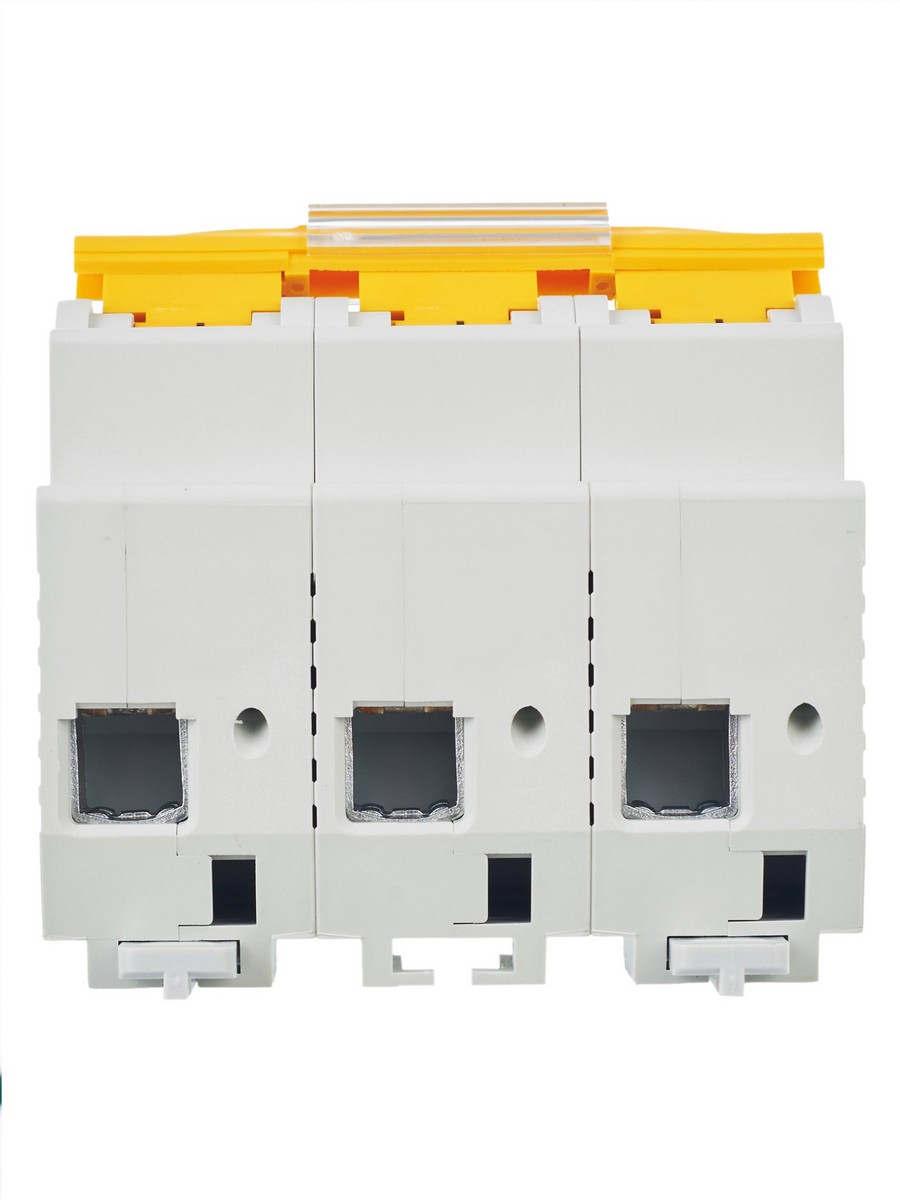 3 полюсные (трехполюсные) Автоматический выключатель IEK KARAT ВА 47-100 3Р 25А 10кА х-ка С MVA40-3-025-C 