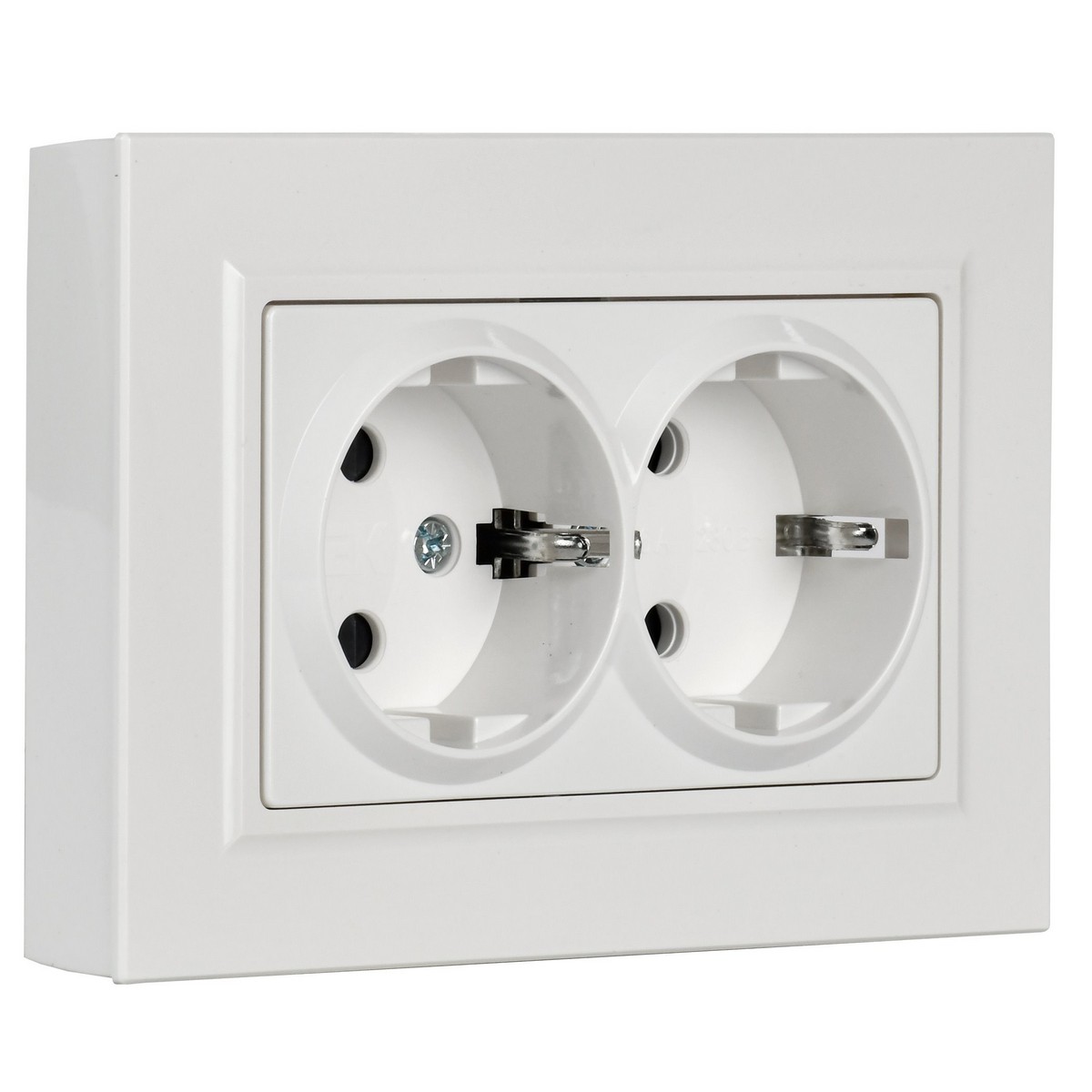 Розетка IEK BRITE 2-ая с/з с шторками 16А в сборе РСш12-3-БрБ белый BR-R24-16-K01-F