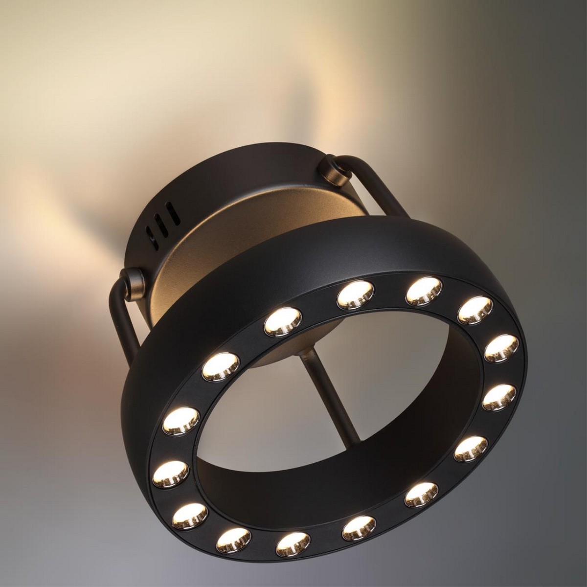 Накладные светодиодные светильники Светильник накладной светодиодный NOVOTECH TURN 359398 