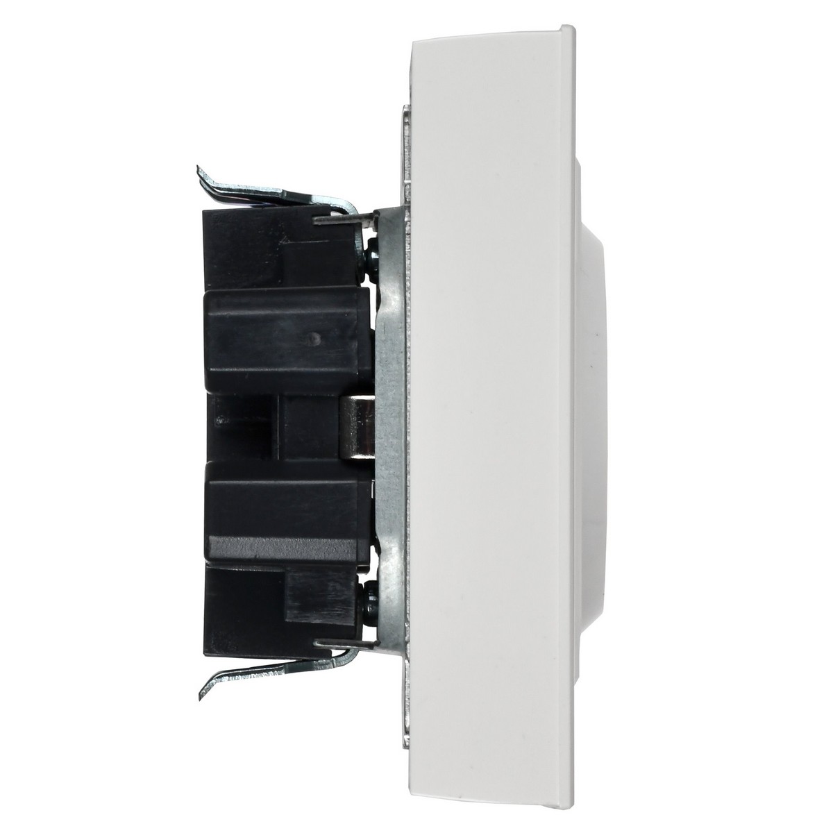 Розетка IEK BRITE 2-ая с/з с шторками 16А в сборе РСш12-3-БрБ белый BR-R24-16-K01-F