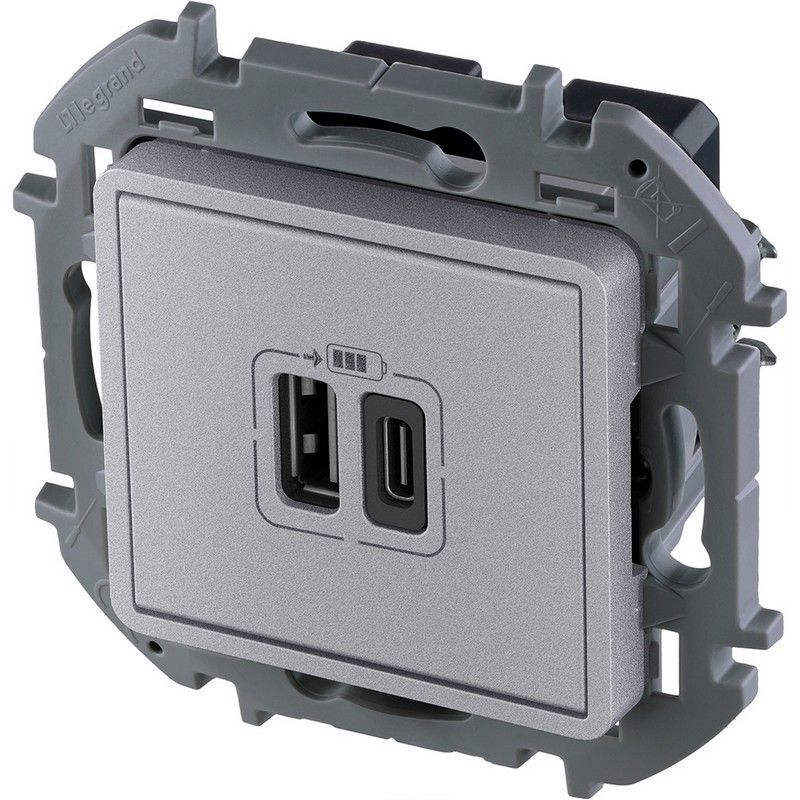 Legrand Inspiria Алюминий USB розетка Legrand INSPIRIA Алюминий с двумя USB разьемами AC 240В/5В 3000мА 673762