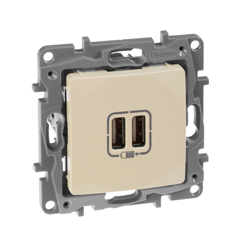 Розетка USB Legrand Etika слоновая кость 2-ая 240В/5В 2400мА 672394