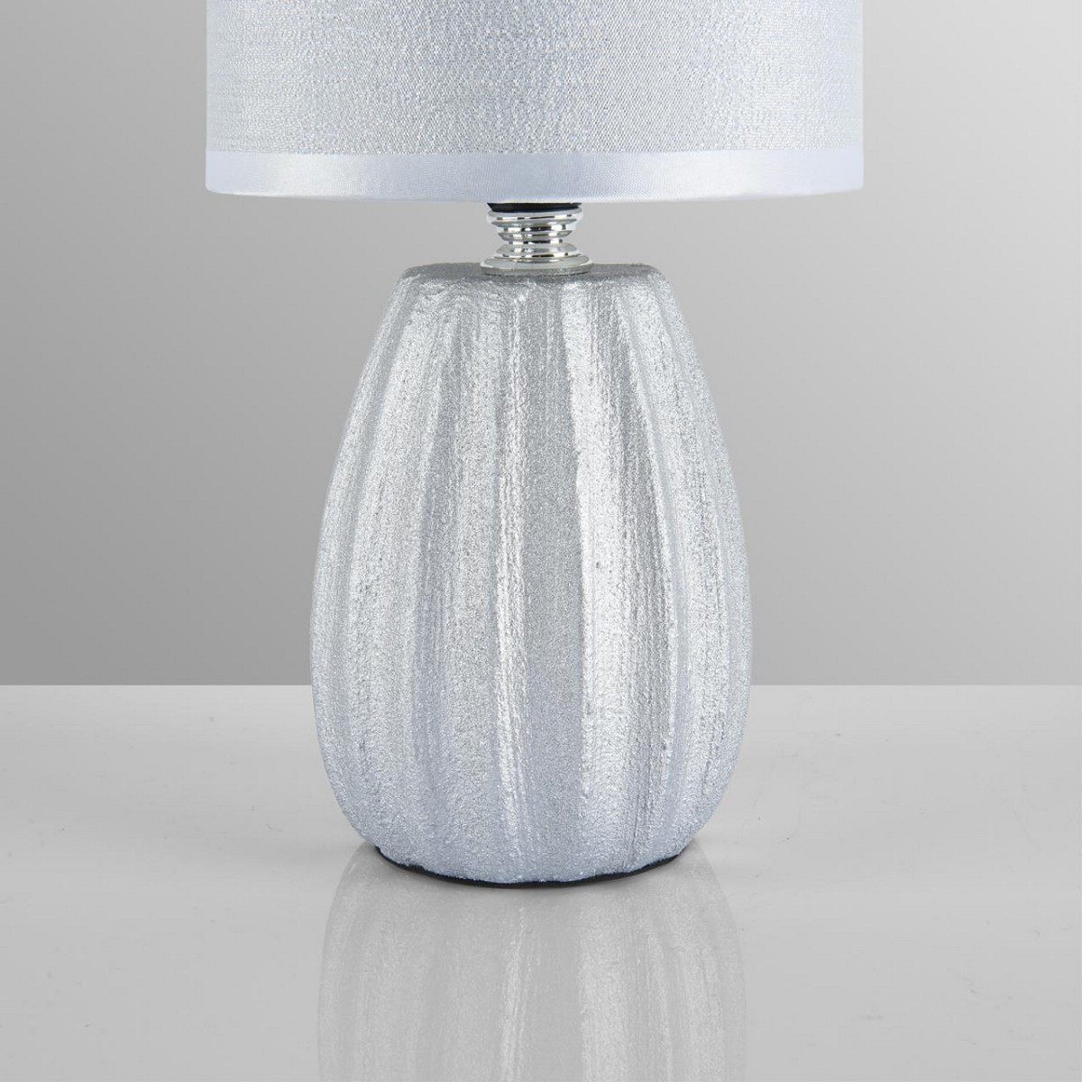 Настольные лампы Настольная лампа LUMION 8172/1T EVANA 