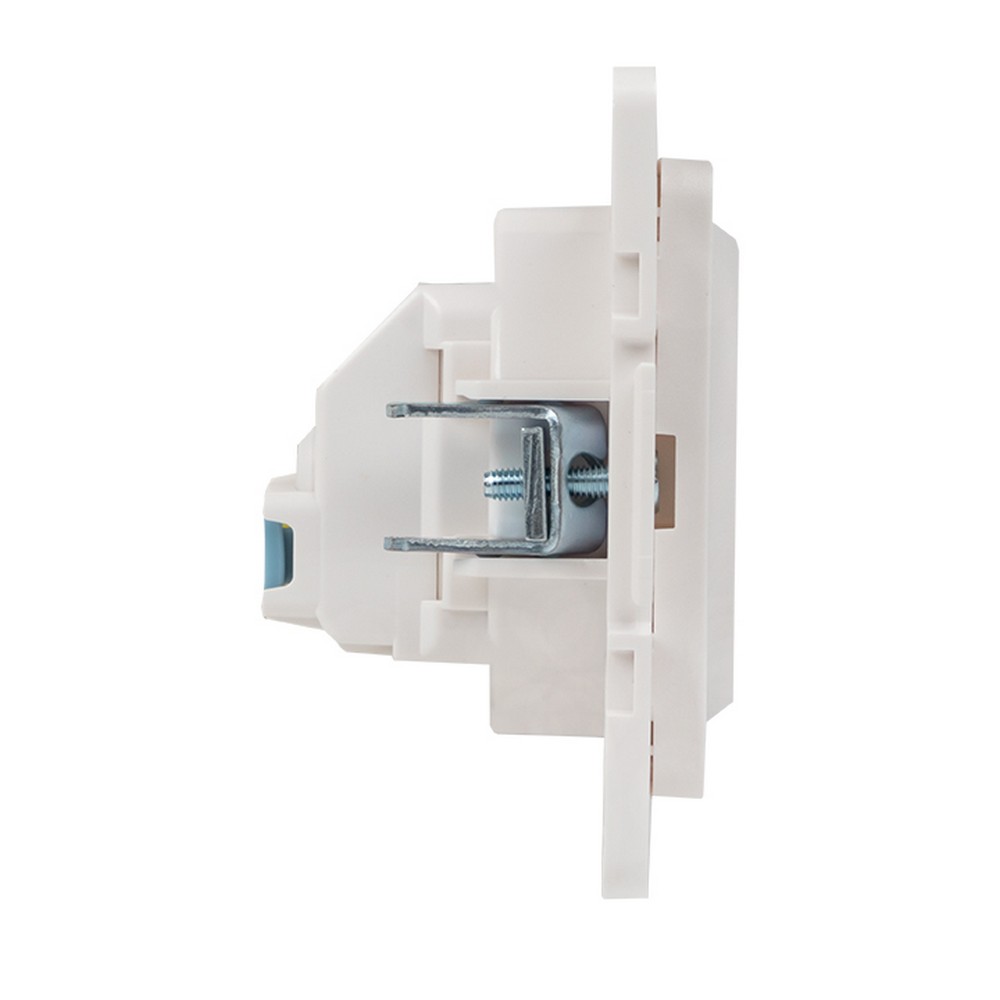 EKF Стокгольм белый Розетка с/з EKF PROxima Стокгольм Белый со шторками 16А EYR16-028-10