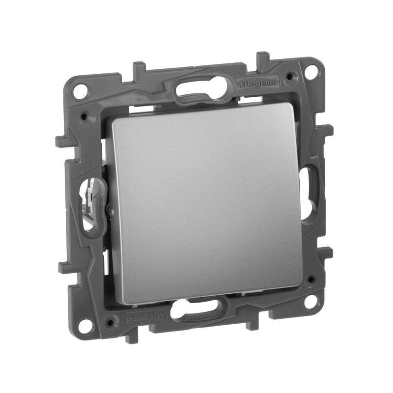 Legrand Etika Алюминий Кнопка Legrand Etika алюминий автоматическая 6А 672414