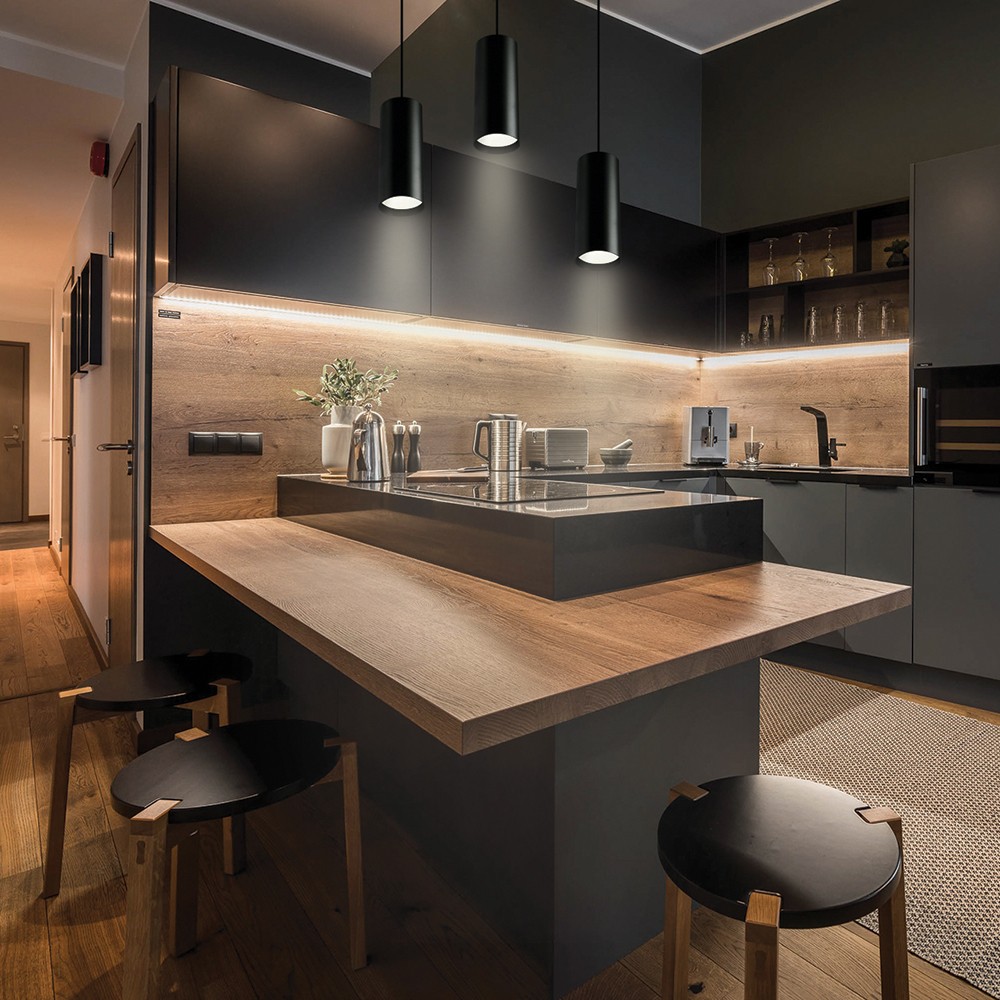 Подвесные светодиодные светильники Светильник подвесной Feron HL530 15W 4000K черный 32480 