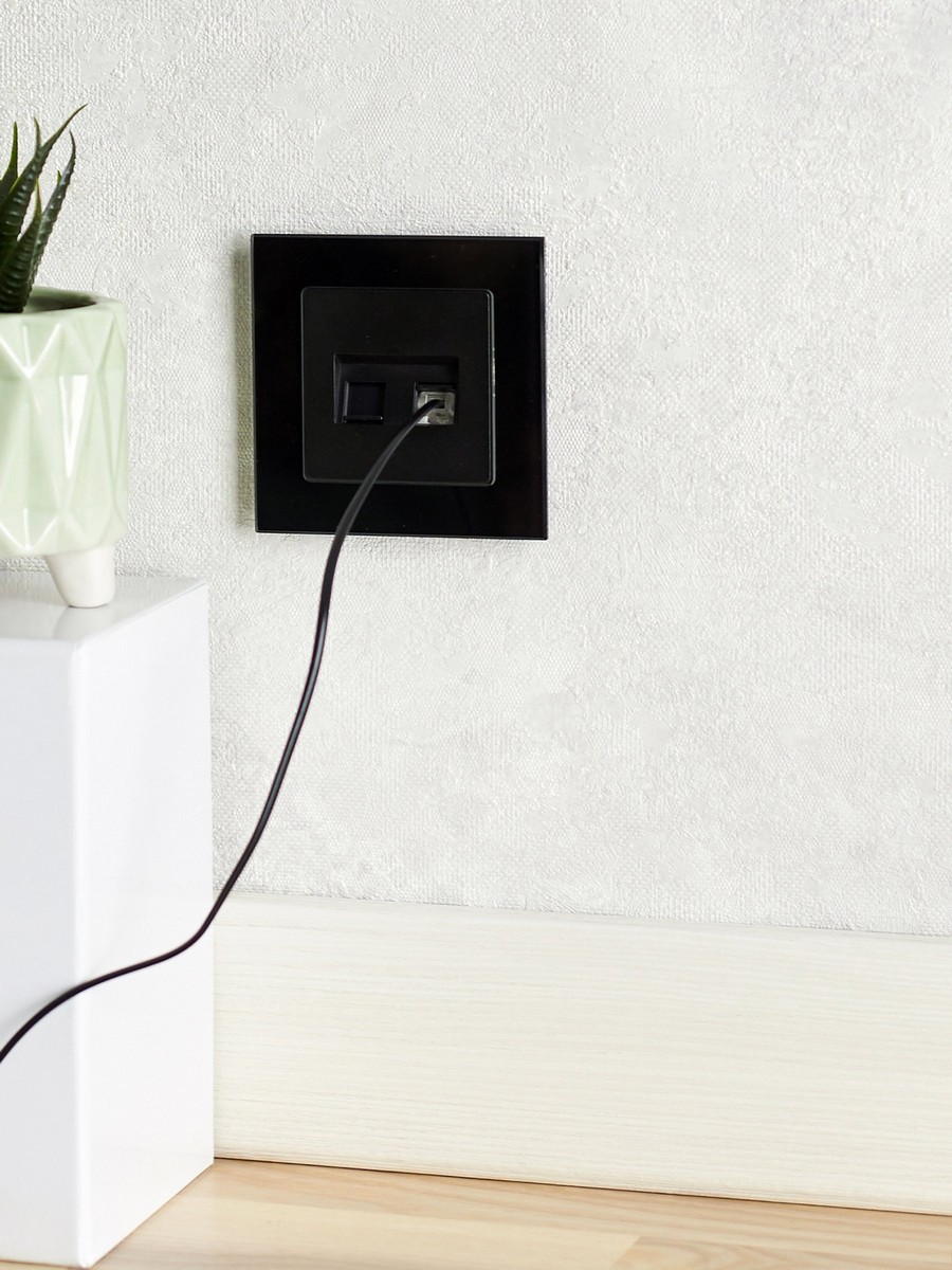 Розетка IEK BRITE двойная RJ11+RJ45 кат.5E РК/Т12-БрЧ черный BR-KT20-O-1-K02