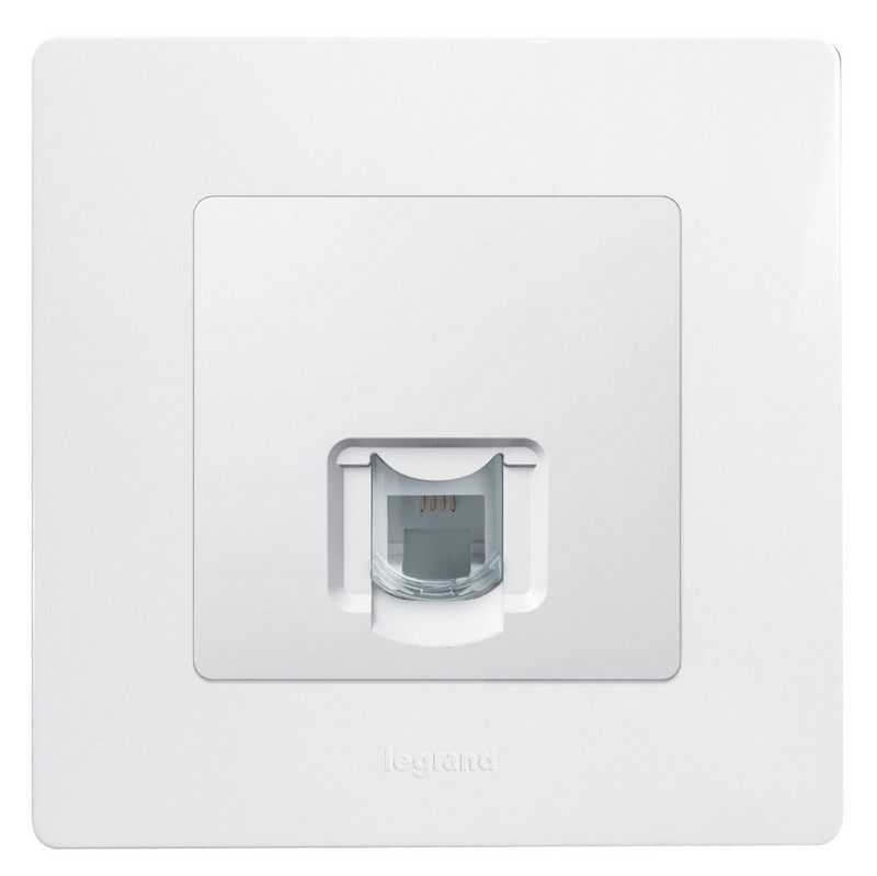 Розетка телефонная Legrand Etika белый (RJ11) 672240