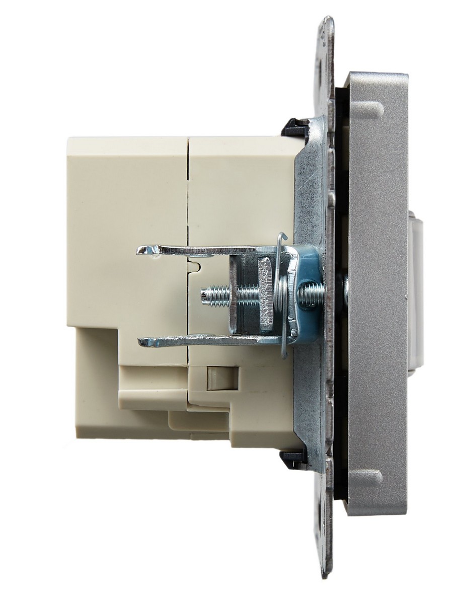 Датчик движения IEK BRITE BASE Алюминий ДС10-1-БрА BR-MS10-N-150-05-K47