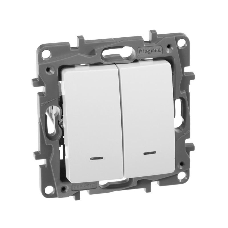Legrand Etika Белый Переключатель Legrand Etika белый 2-клавишный с подсветкой, 10А, авт. клем 672216