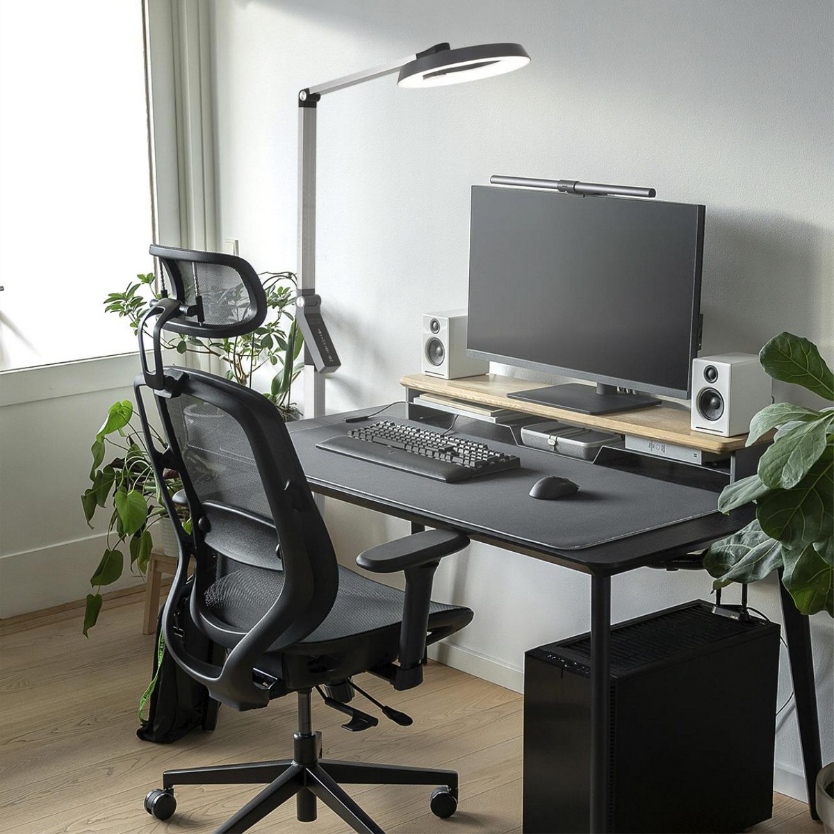 Торшеры Торшер LUMION 8332/15FL GENRI 