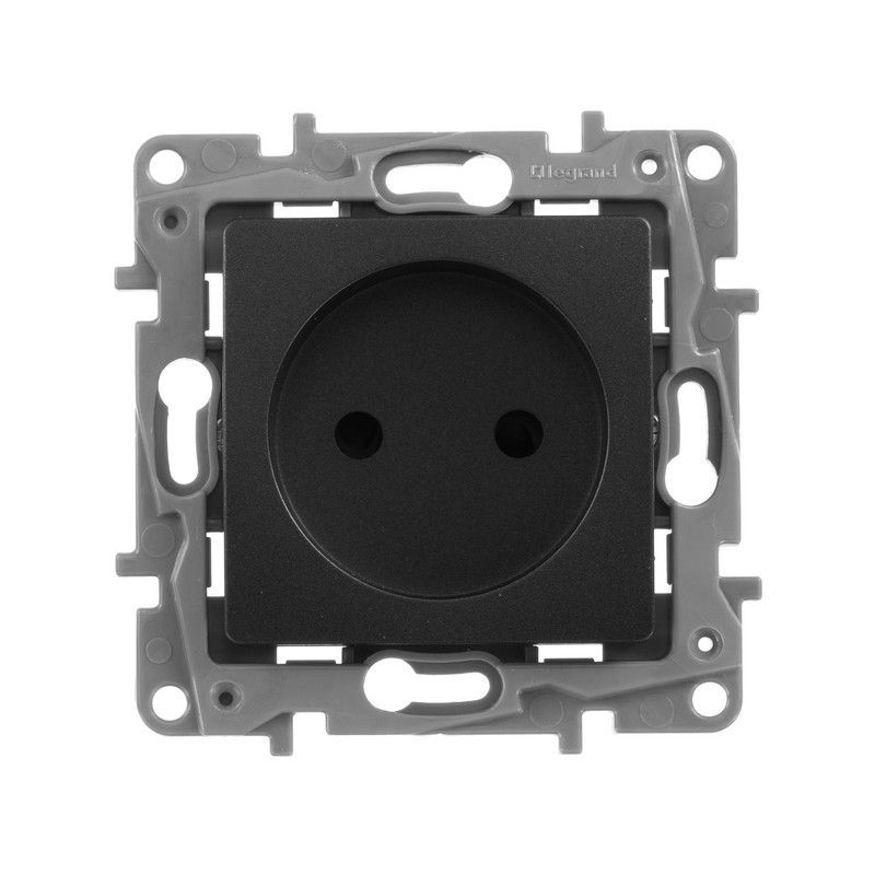 Legrand Etika Антрацит Розетка электрическая Legrand Etika антрацит б/з со шторками, винт. клем. 672634