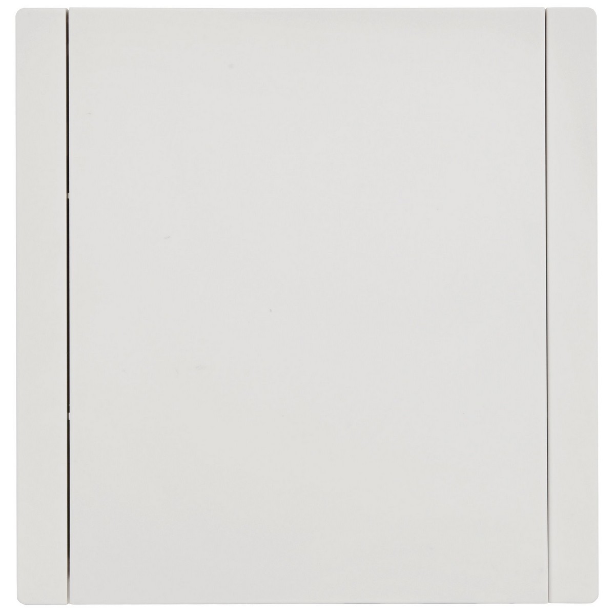 IEK FORTE&PIANO Белый Розетка IEK FORTE&PIANO Белый с/з со шт с крышкой безвинтовое крепление 16А IP44 FP219