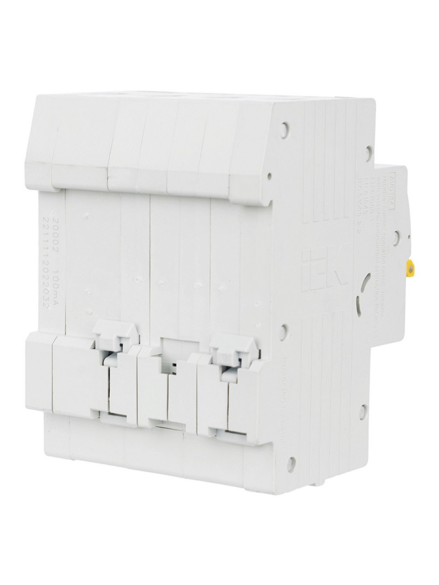 IEK Дифференциальный автоматический выключатель IEK KARAT АВДТ 34 C32 100мА MAD22-6-032-C-100 