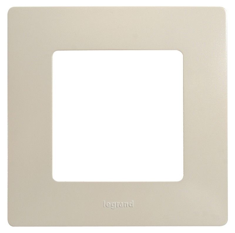 Legrand Etika Слоновая кость Рамка Legrand Etika слоновая кость 1-ая 672511