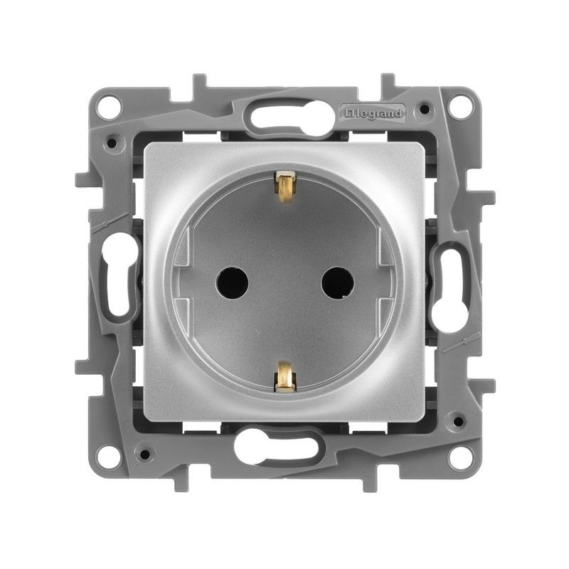 Legrand Etika Алюминий Розетка электрическая Legrand Etika алюминий с/з со шторками, винт. клеммы, 16А, 250 В 672422