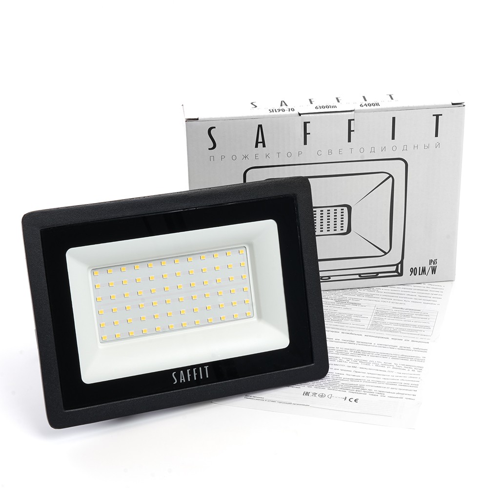 Светодиодный прожектор Saffit SFL90-70 IP65 70W 6400K черный 55176