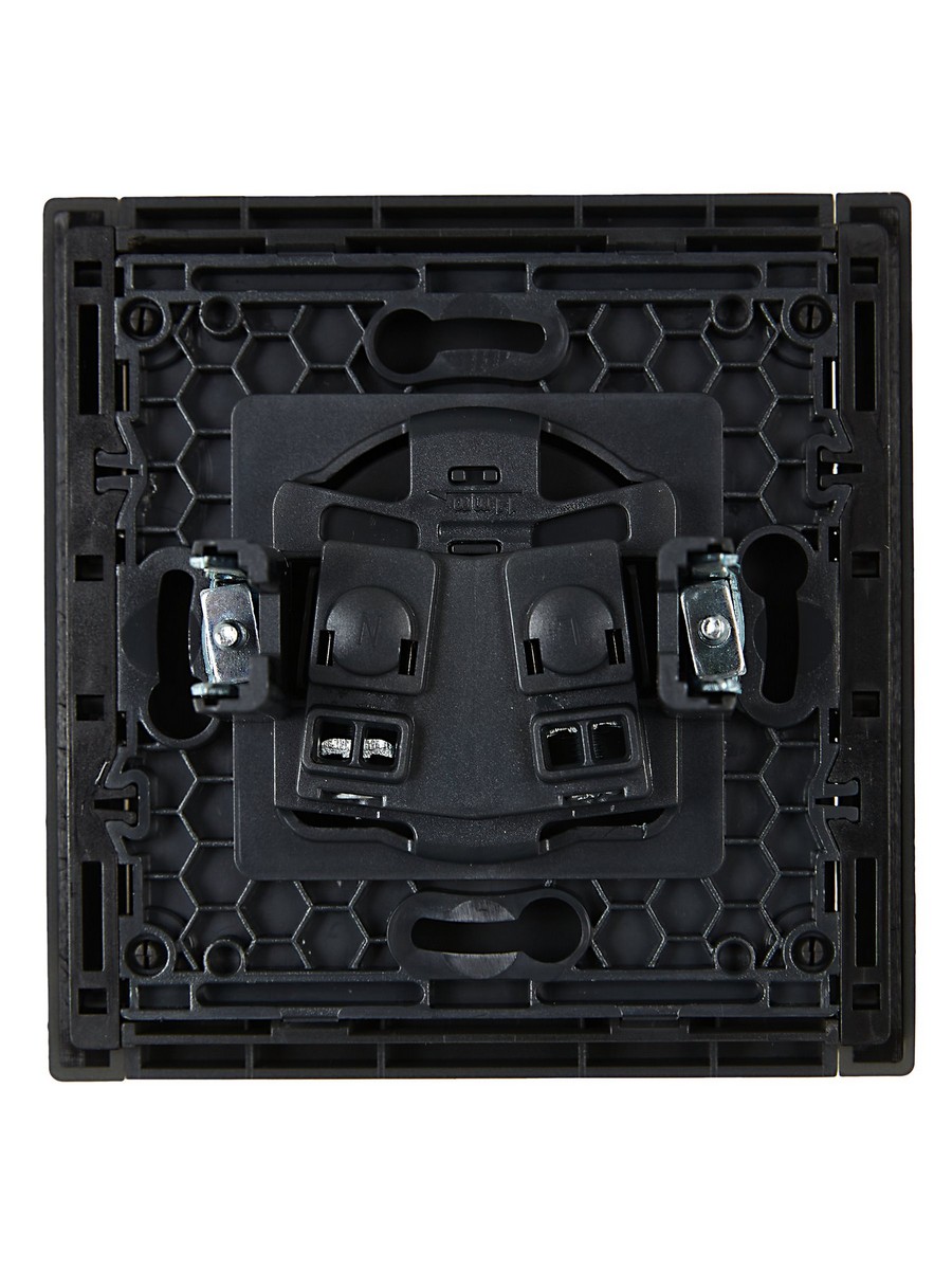 IEK FORTE&PIANO Серый Розетка IEK FORTE&PIANO Серый б/з со шт винтовое крепление 10А FP317