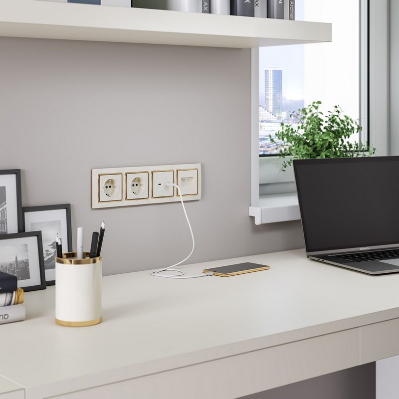 Werkel Слоновая кость механизмы Розетка Werkel с заземлением, безвинтовой зажим (слоновая кость) W1171303