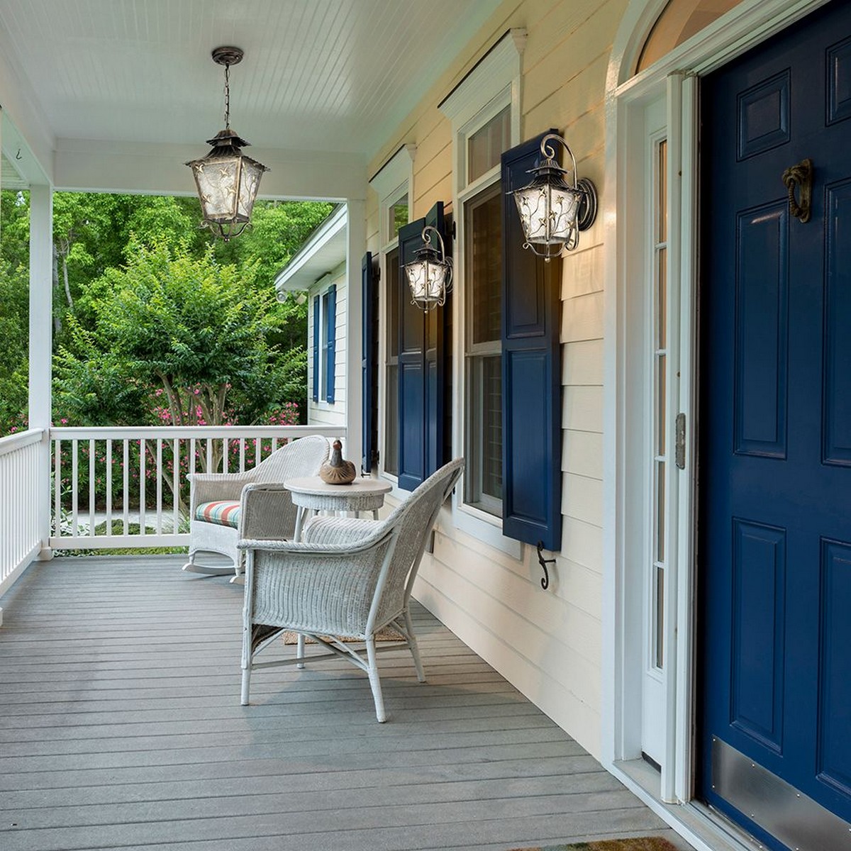 Уличные светильники на цепочке Светильник садово-парковый Feron PL635 на цепочке 60W 230V E27 черное золото 11643 