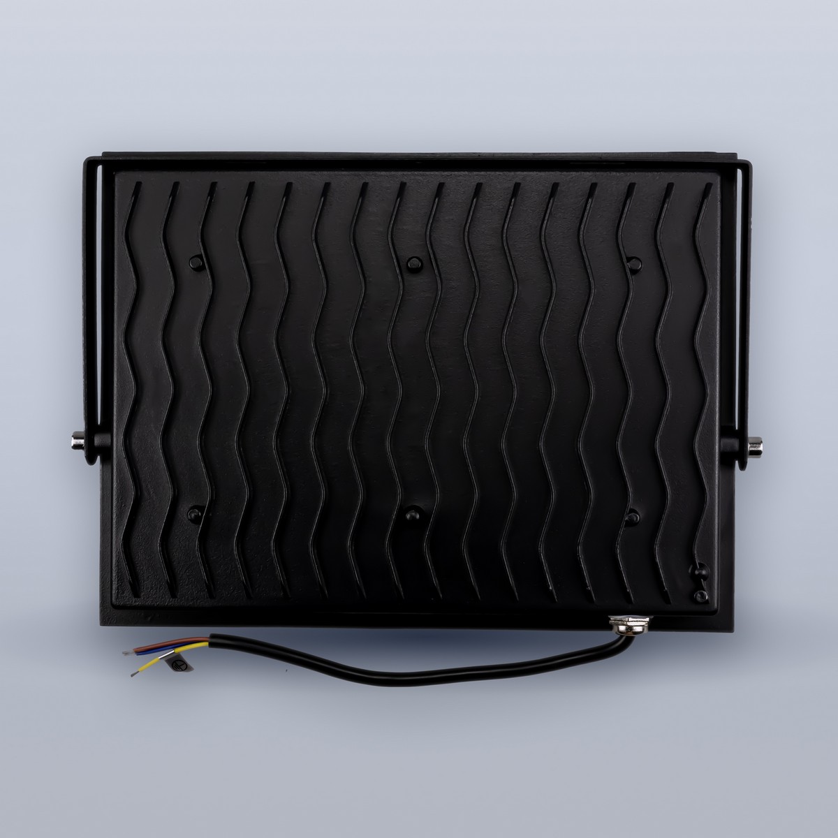 Прожекторы светодиодные Светодиодный прожектор ELEGANZ тонкий LUX 100W теплый 3000К 220V 1200 