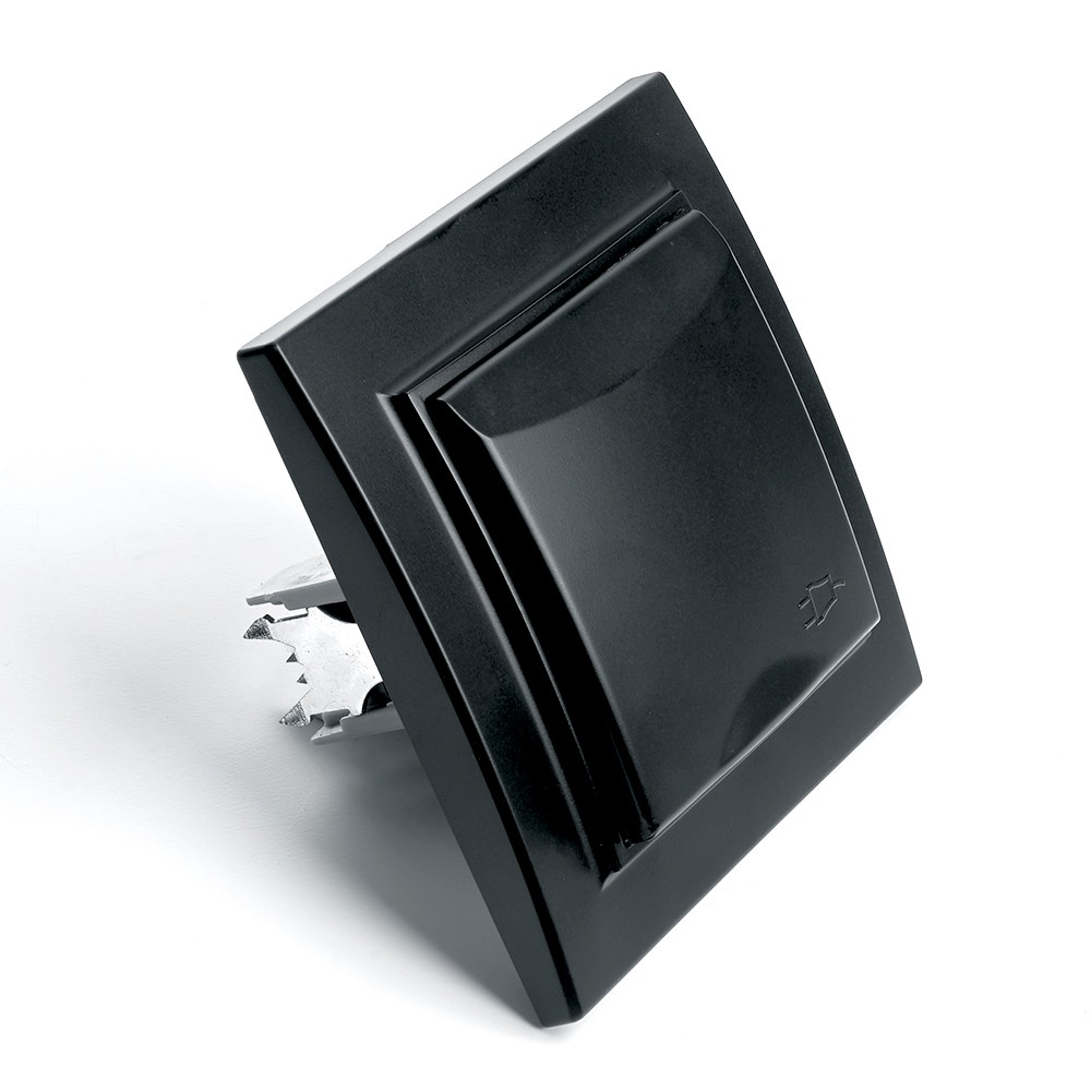 Розетка 1-местная c/з с крышкой STEKKER PST16-9012-03 16А с защ. шторкой Эрна черный с рамкой 39481