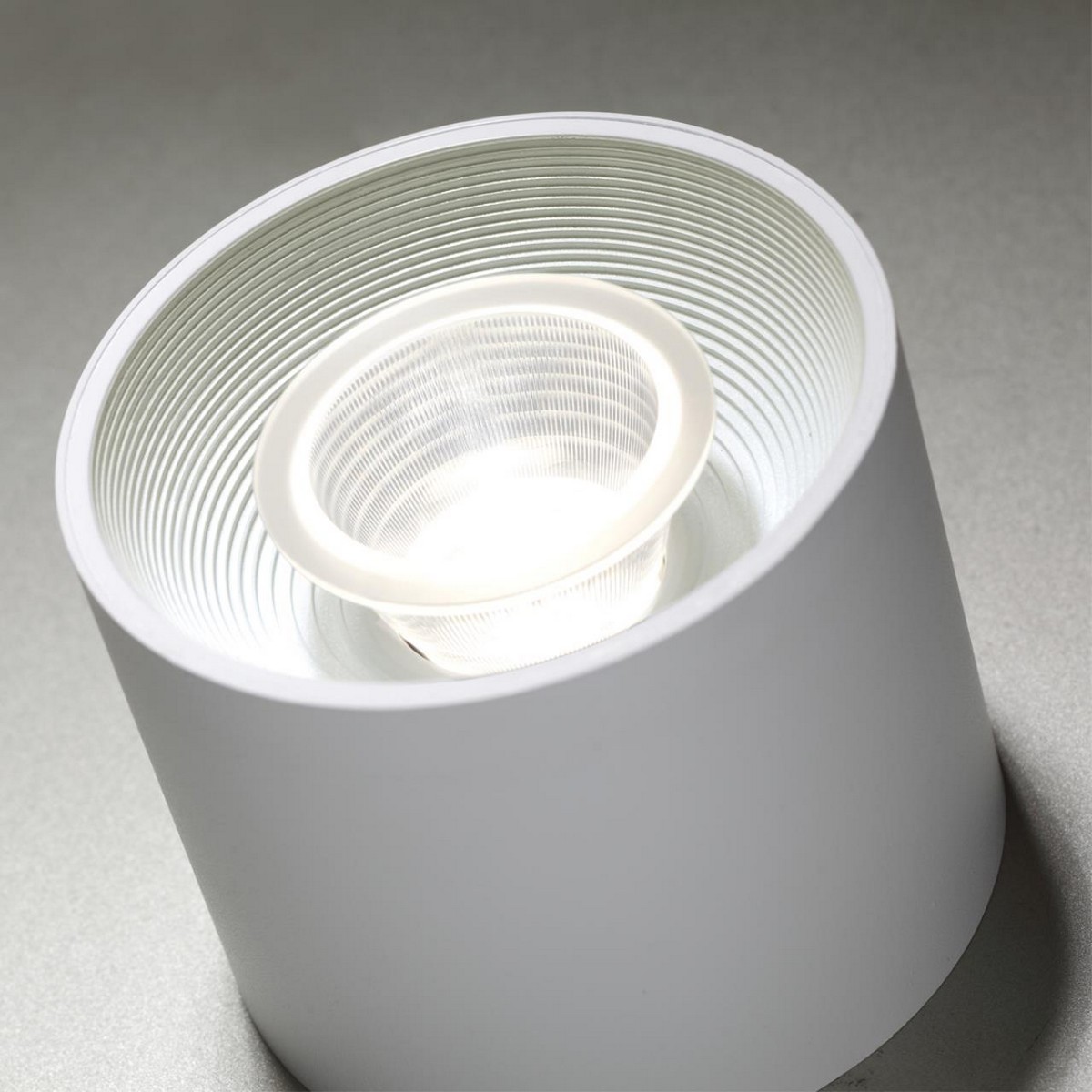 Накладные светодиодные светильники Светильник накладной светодиодный NOVOTECH 358791 BIND 