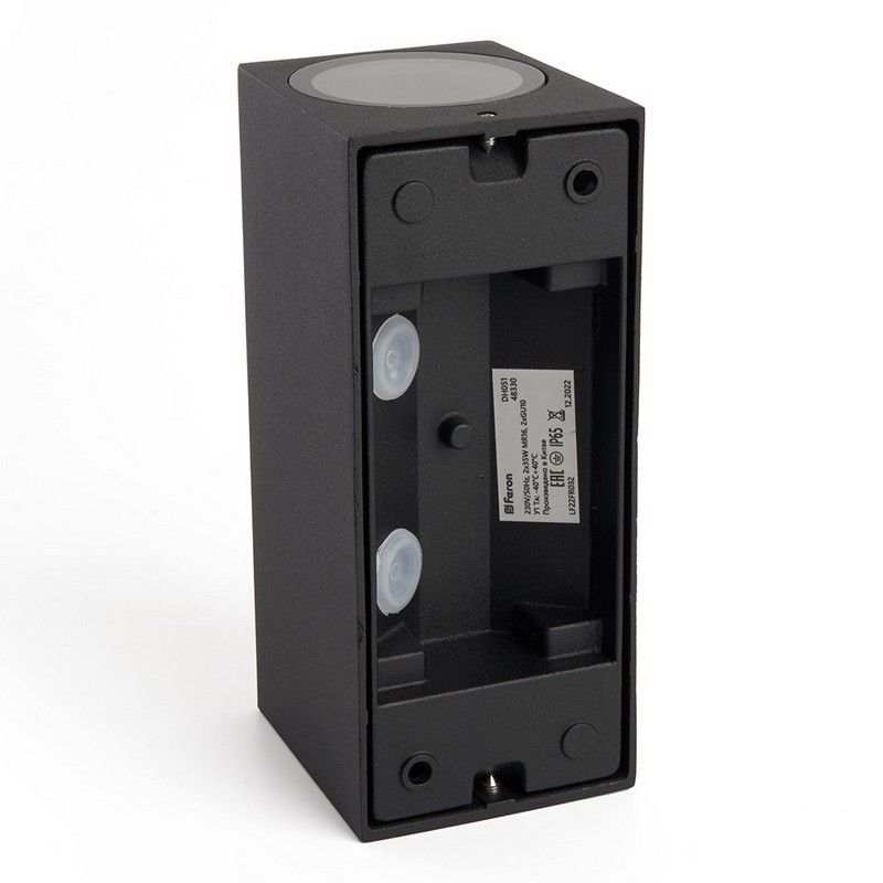 Уличные настенные светильники Светильник садово-парковый Feron DH051 на стену 2*GU10 230V черный 48330 