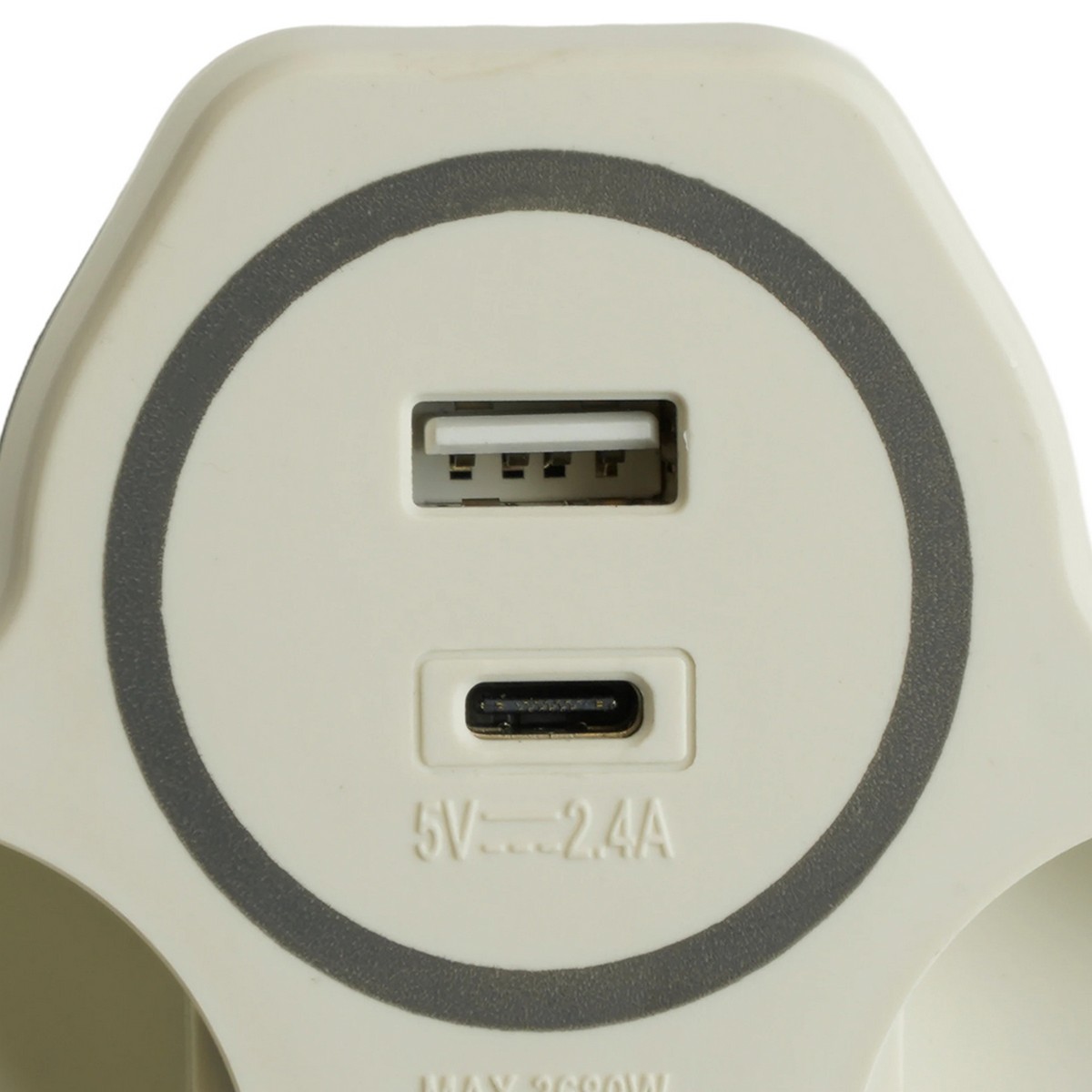 Разветвитель сетевой 2-местный с/з STEKKER ADP16-15-20 и USB+Type C на 2.4А белый/серый 50071