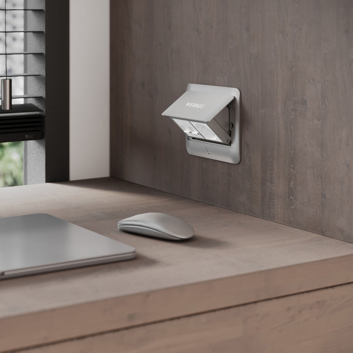 Werkel Серебряный механизмы Выдвижной блок Werkel Slot на 4 модуля (серебряный) W8074065