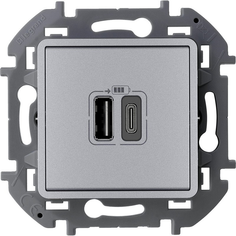 USB розетка Legrand INSPIRIA Алюминий с двумя USB разьемами AC 240В/5В 3000мА 673762