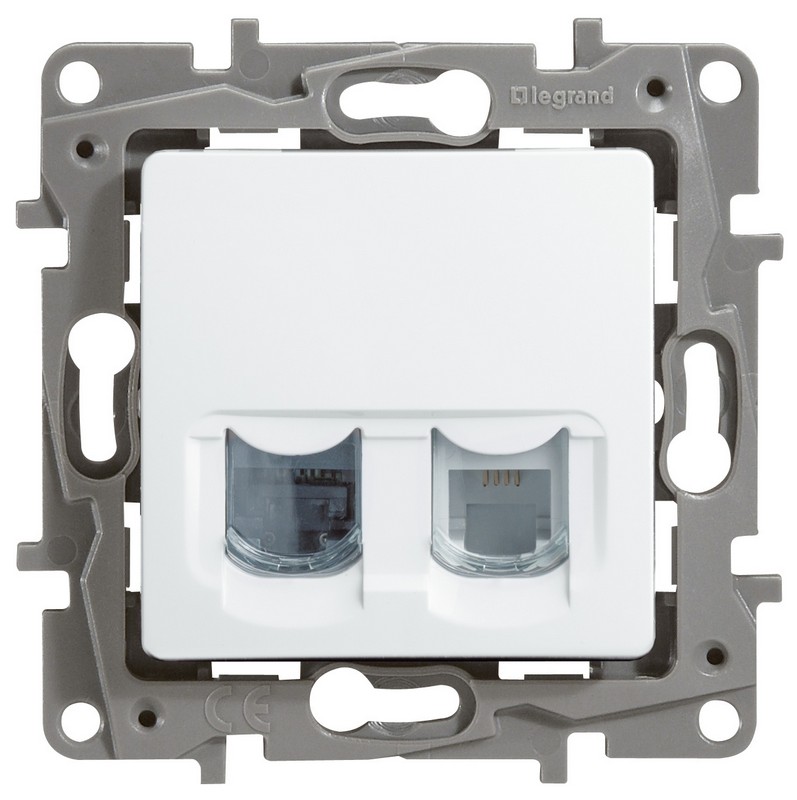 Розетка телефон + компьютер Legrand Etika белый (RJ11+RJ45) 5 кат. UTP 672252