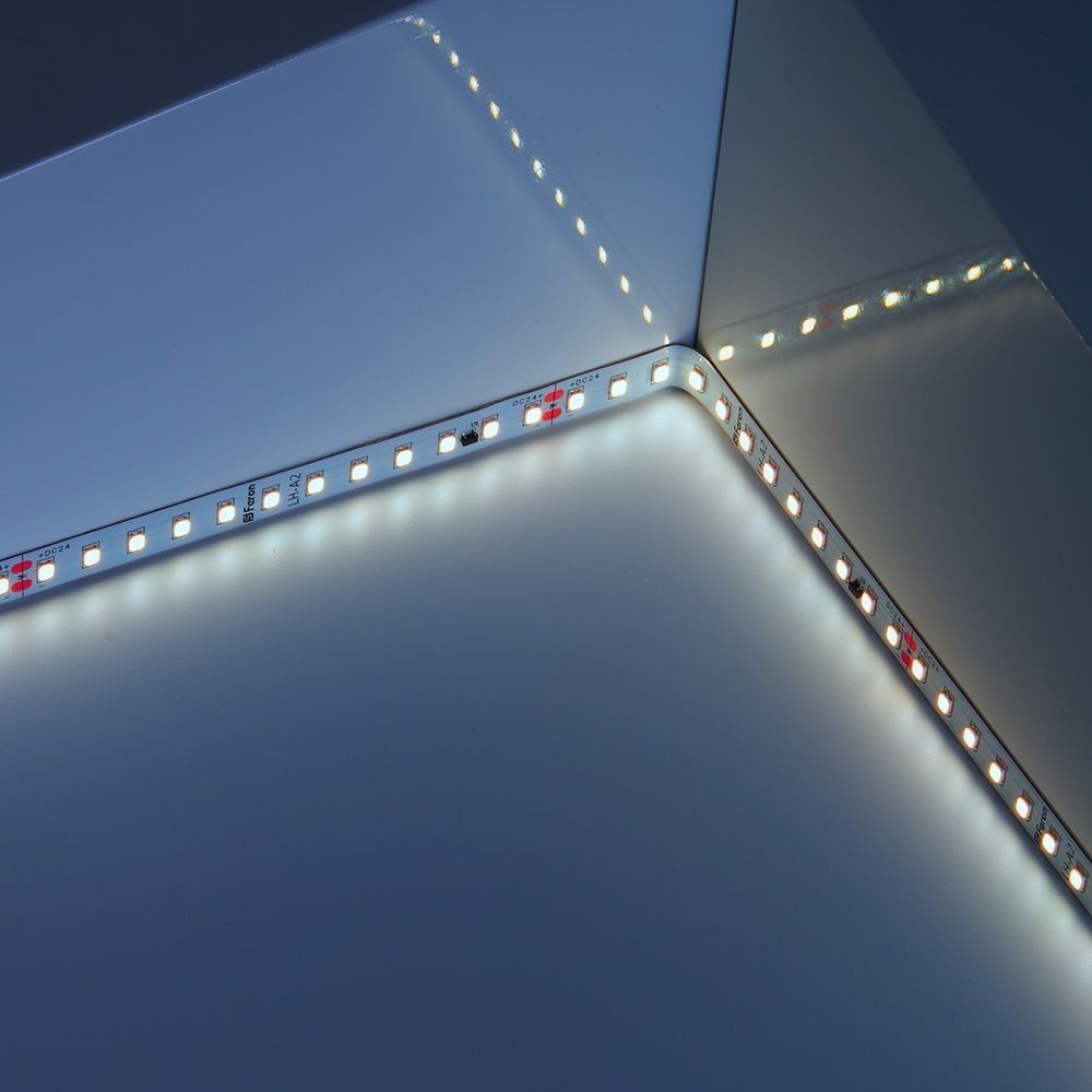 Светодиодная лента белая холодная Лента светодиодная Feron LS520 120SMD(2835)/м 11Вт/м 24V 6000K IP20 20 метров 41278 