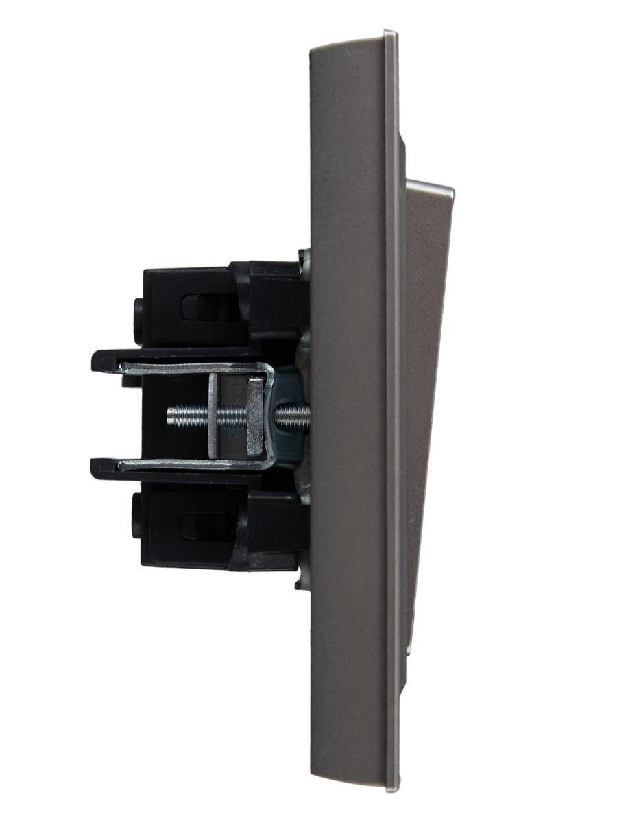 Выключатель IEK BRITE Сталь 2-кл. 10А в сборе ВСР10-2-0-БрС BR-V20-0-10-K46-F