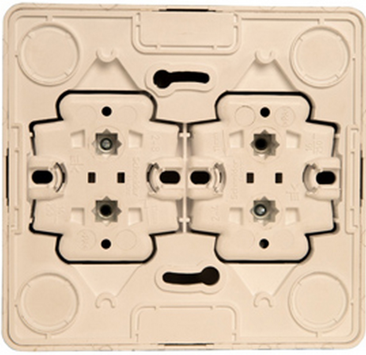 Этюд Кремовый Розетка 4-ая Systeme Electric Этюд наружный Бежевый б/з без шторок PA16-205K