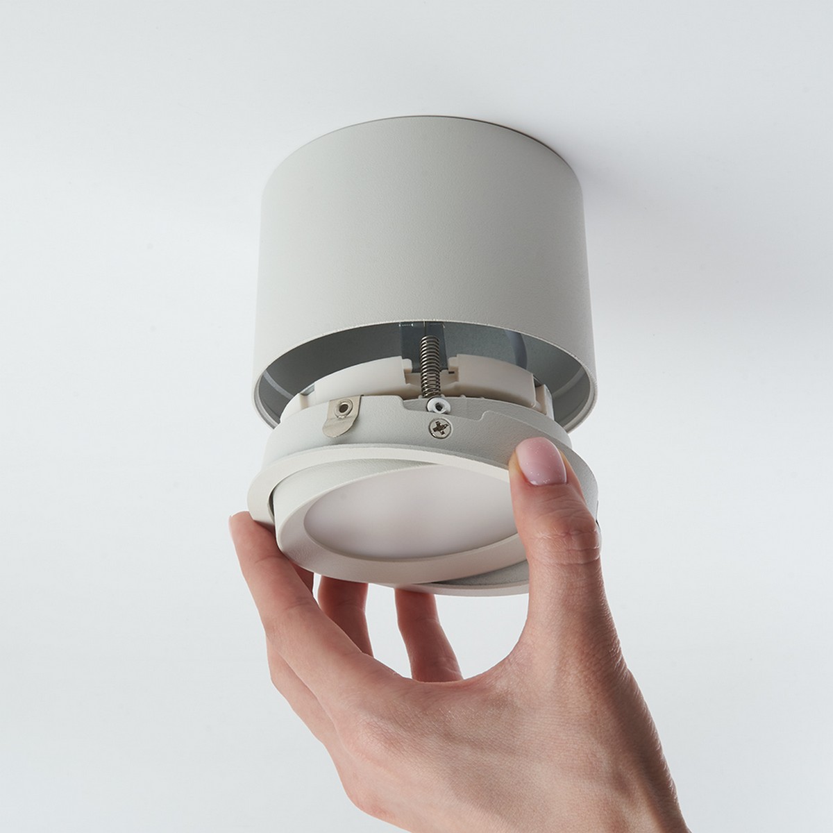 Светильники споты светодиодные Светильник спот Feron HL361 12W GX53 белый 41994 