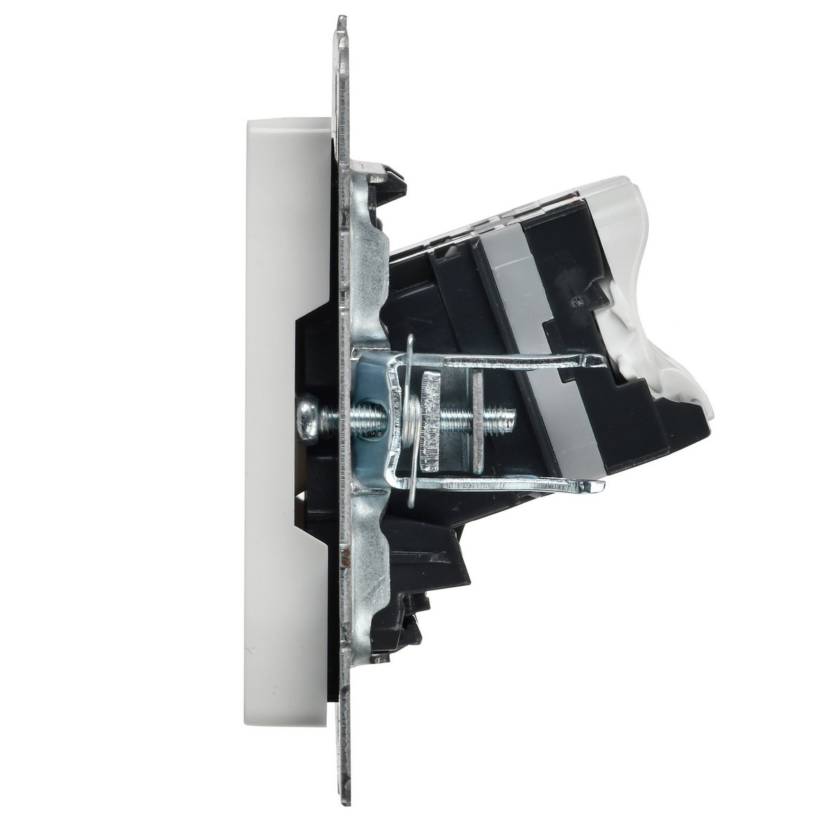 IEK Brite Белый Розетка IEK BRITE компьютерная двойная кат.5E RJ45 РК10-2-БрБ белый BR-K20-1-K01