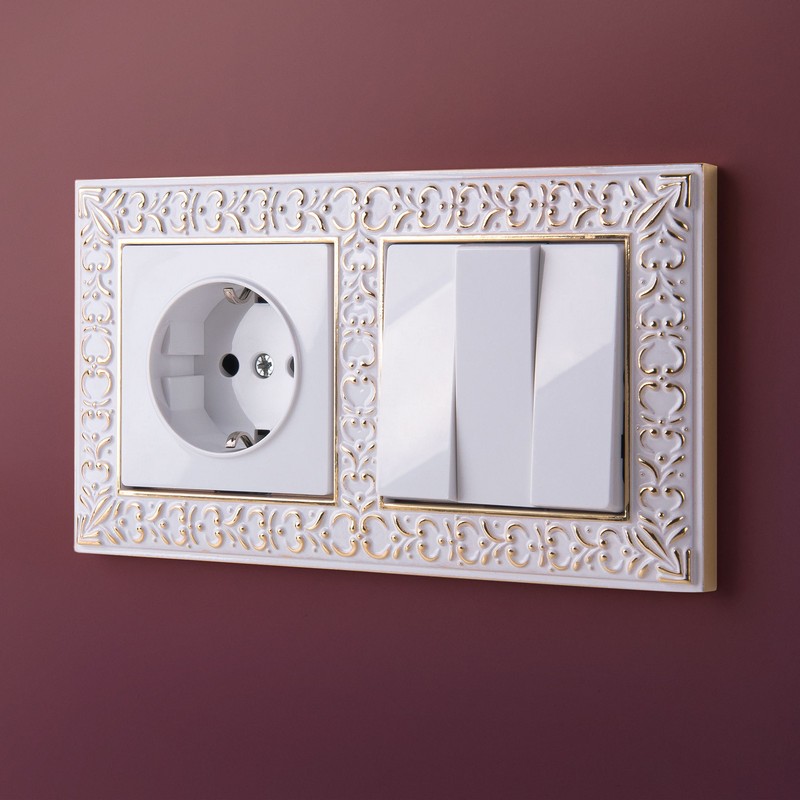 Werkel Белый механизмы Выключатель Werkel трехклавишный  (белый) W1130001