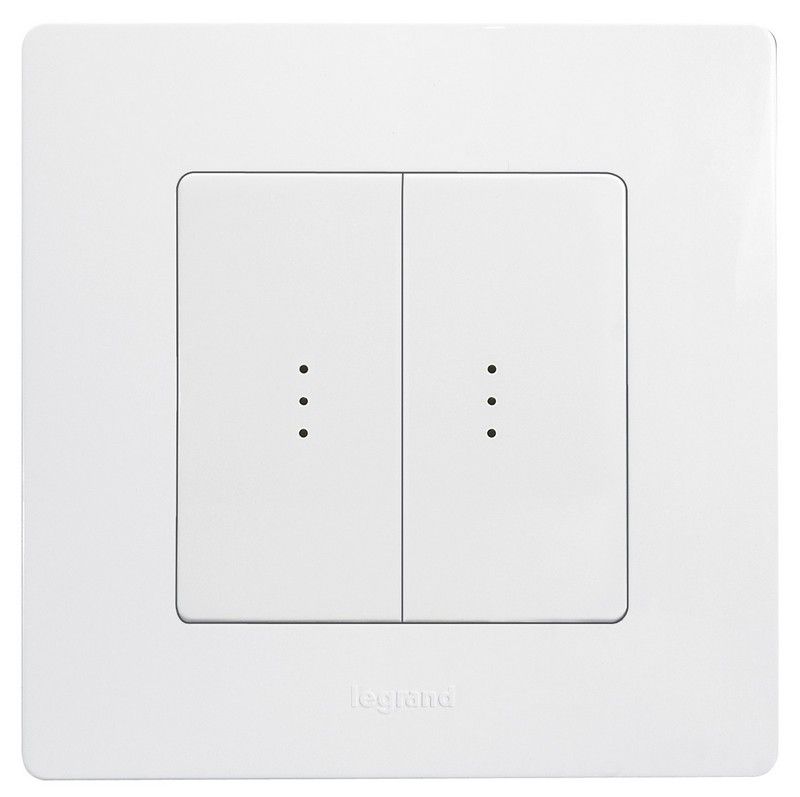 Legrand Etika Белый Переключатель Legrand Etika белый 2-клавишный с подсветкой, 10А, авт. клем 672216