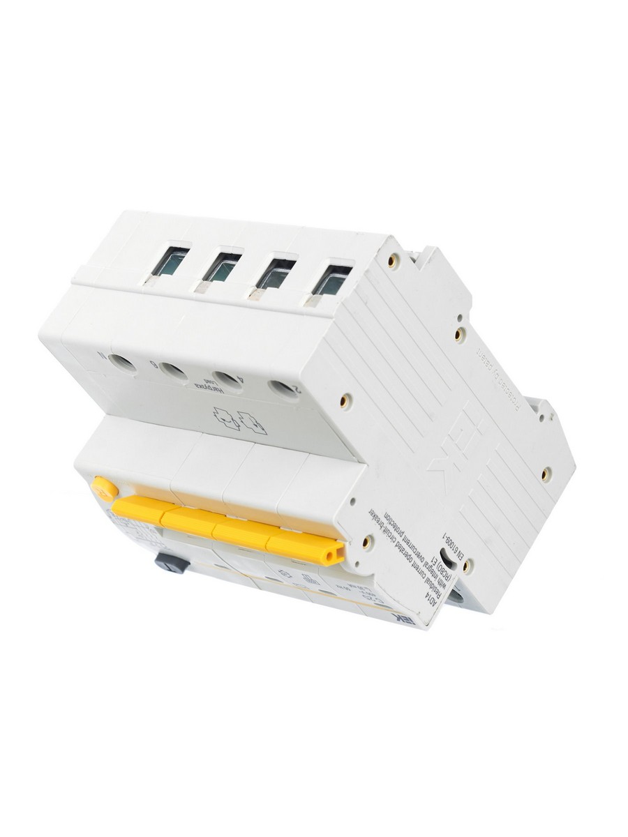 IEK Дифференциальный автоматический выключатель IEK KARAT АД14 4Р 25А 30мА MAD10-4-025-C-030 