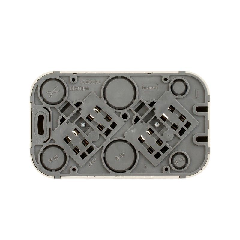 Накладные Розетки и выключатели Legrand Quteo Бежевый Розетка Legrand Quteo двойная без земли без шторок бежевая 782261 (782242)