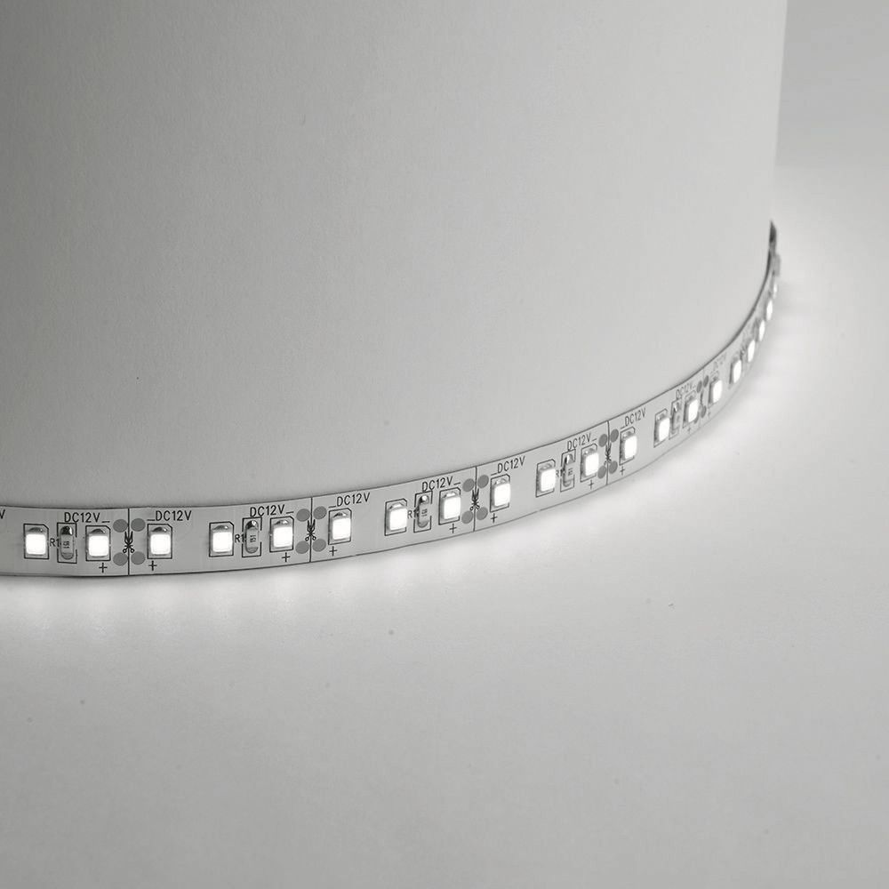 Светодиодная лента белая нейтральная Лента светодиодная Feron LS612 120SMD(2835)/м 9.6Вт/м 12V 4000К  IP20 5 метров 41448 