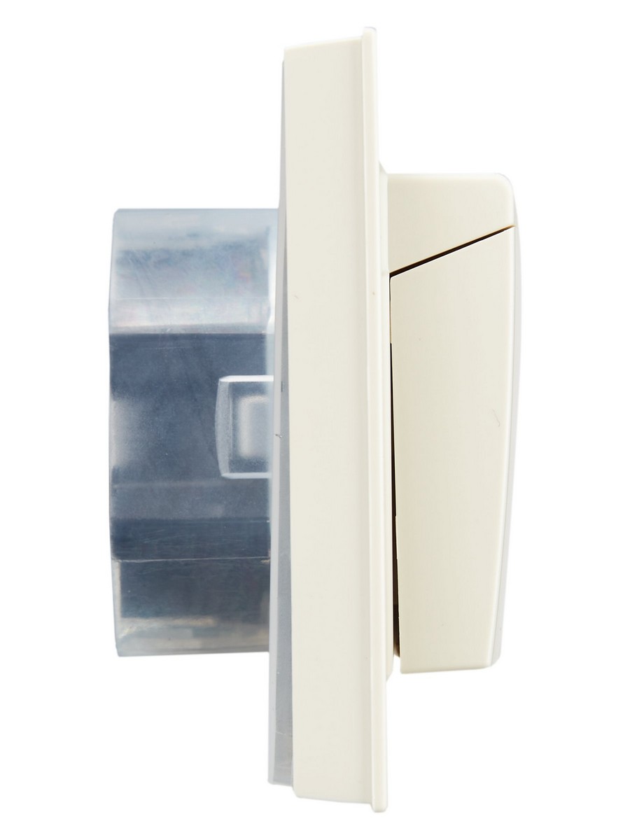 IEK Brite Бежевый Розетка IEK BRITE 2-ая с/з с шторками и крышкой 16А в сборе IP44 РСбш12-3-44-БрКр бежевый BR-R26-16-