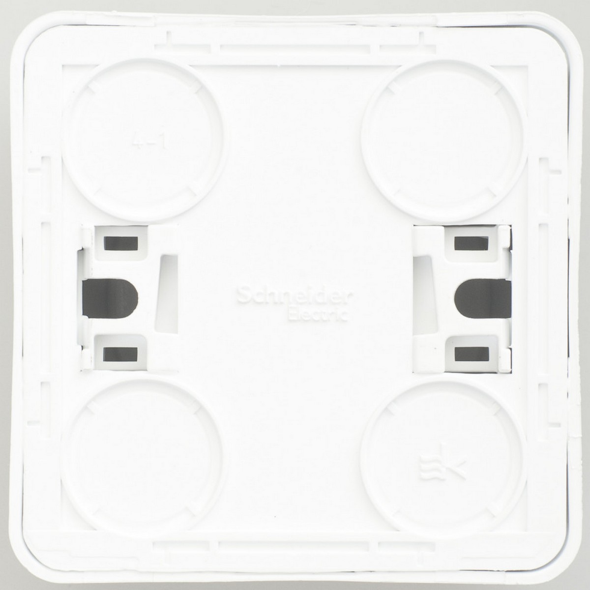 Этюд Белый Розетка 1-ая Systeme Electric Этюд наружный Белый б/з без шторок PA16-001B