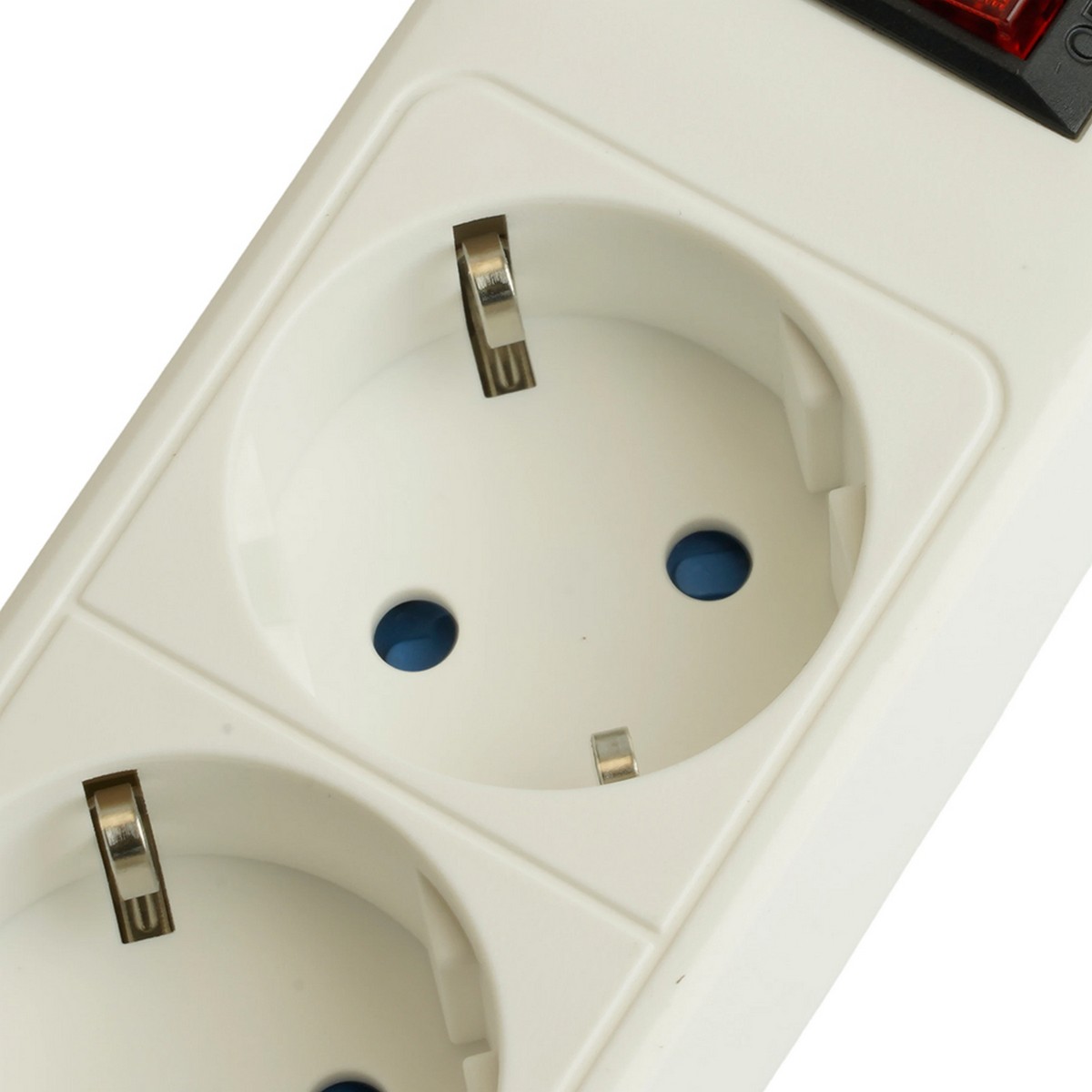 Колодки и удлинители, тройники Сетевой фильтр 3-местный с/з STEKKER HM20-31-05 3x1мм2 5 м серия Optima белый 50088 