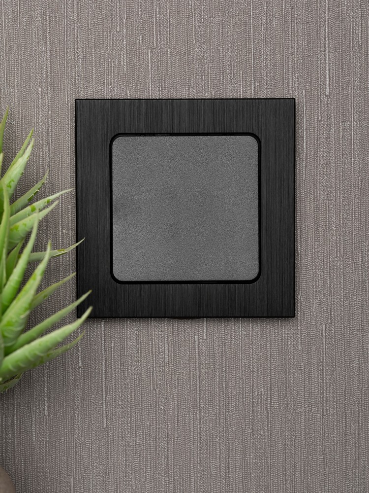 EKF Стокгольм черный Рамка 1-ая EKF PROxima Стокгольм Черный Металл  EZM-G-302-10