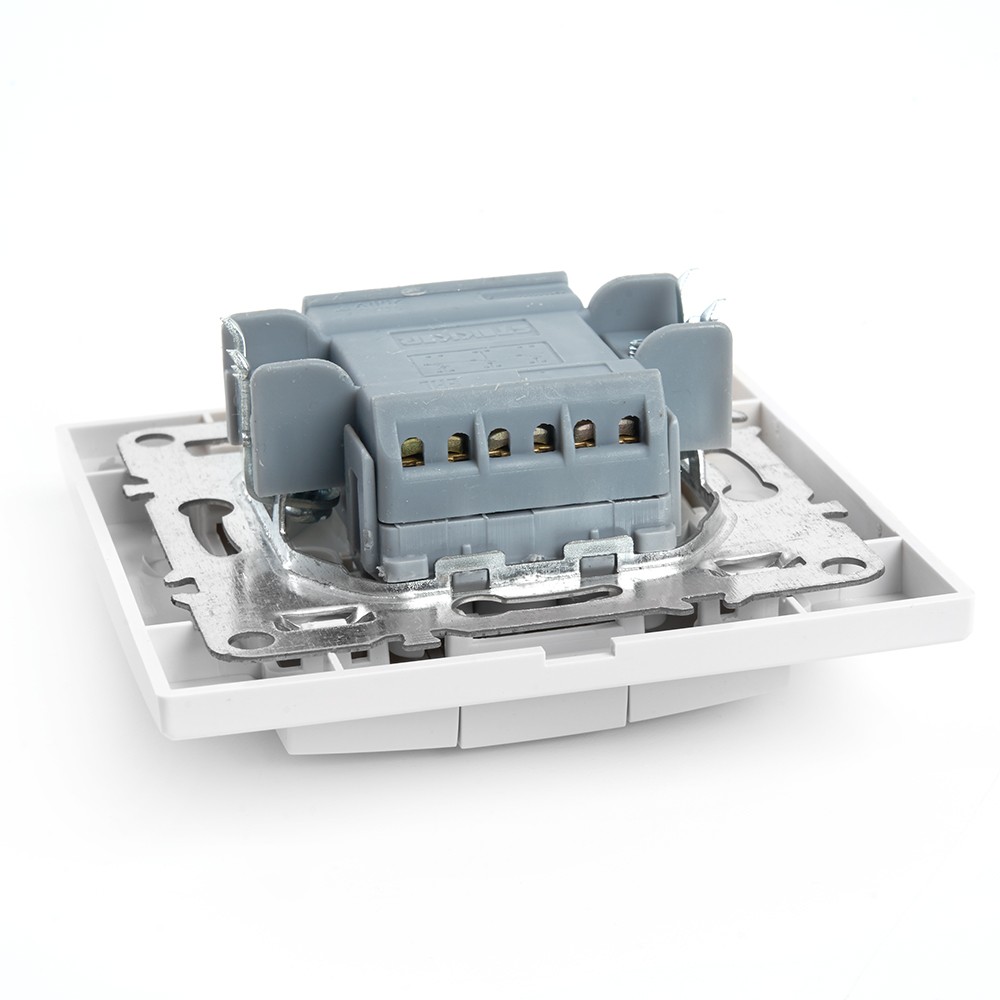 Выключатель 3-клавишный STEKKER PSW10-9007-01 10А Эрна белый с рамкой 39922