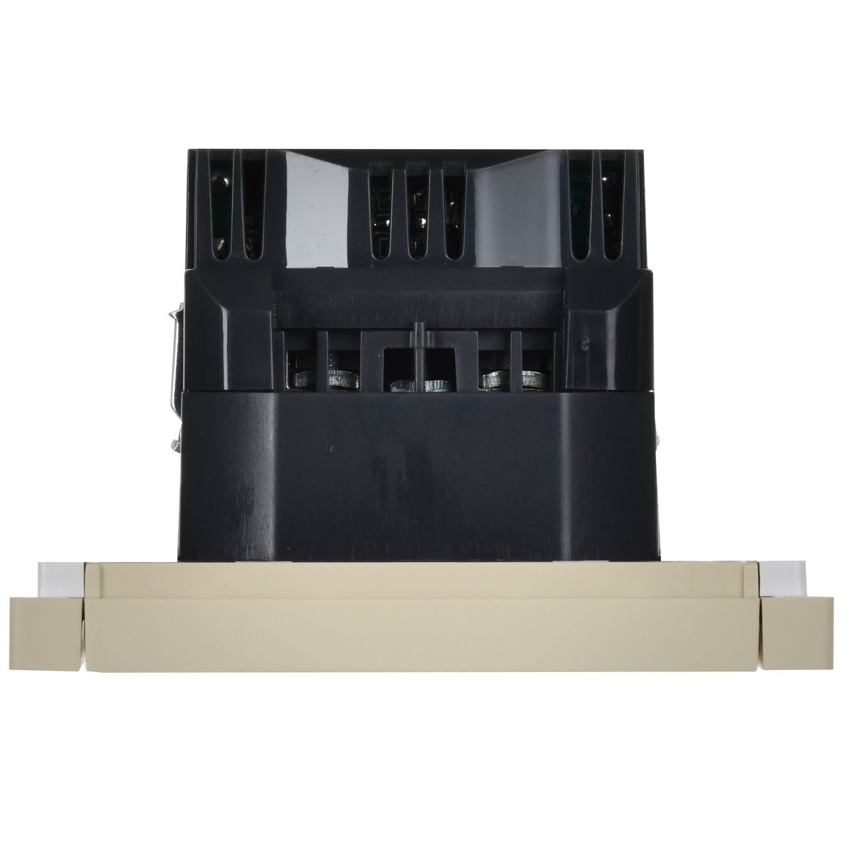 IEK FORTE&PIANO Ваниль Розетка IEK FORTE&PIANO Ваниль с/з со шт винтовое крепление 16А USB A+C 18Вт FP447